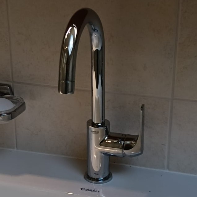 Nieuw geplaatste kraan